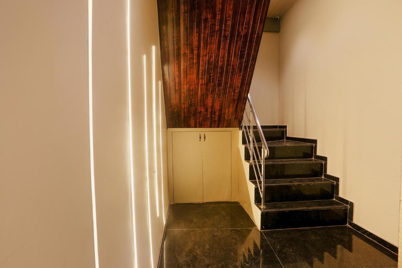 Fabhotel Prime Land - Nr Bkc Mumbai Eksteriør bilde